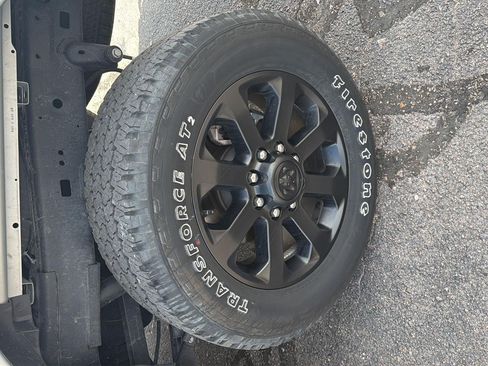 Used 2026 RAM 2500 Big Horn AWD/4WD image 33