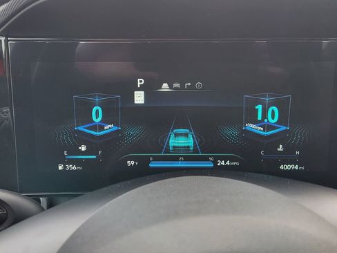 Used 2024 Hyundai Elantra Limited image 16