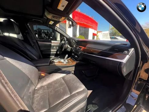 Used 2013 BMW 528i Sedan RWD image 14