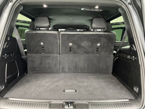 Used 2024 Jeep Wagoneer Series II w/ Flexible Seating Group image 38