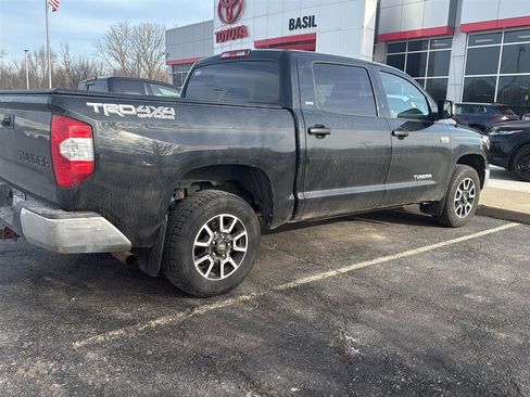Used 2019 Toyota Tundra SR5 image 3