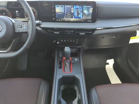 New 2026 Nissan Kicks SR w/ Interior Electronics Package FWD image 26