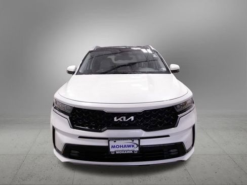 Used 2022 Kia Sorento SX Prestige w/ Panoramic Sunroof Package image 10