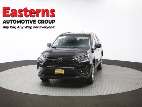 Used 2021 Toyota RAV4 LE AWD/4WD image 52
