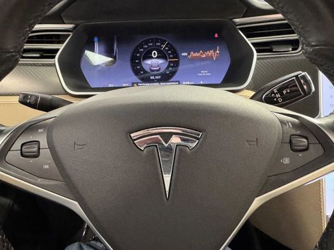 Used 2014 Tesla Model S 85 image 22