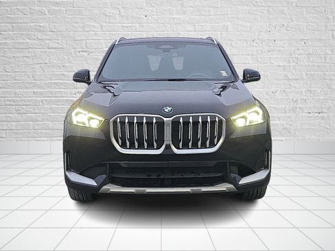 Certified 2025 BMW X1 xDrive28i w/ Technology Package image 2