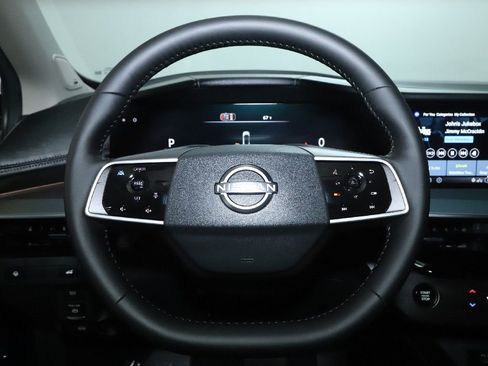 Certified 2026 Nissan Murano SL AWD/4WD image 25