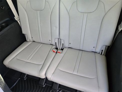 New 2026 Kia Sorento S w/ S Panoramic Sunroof Package FWD image 44