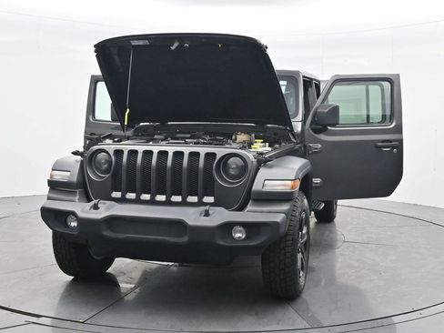 Used 2018 Jeep Wrangler Unlimited Sport S image 35