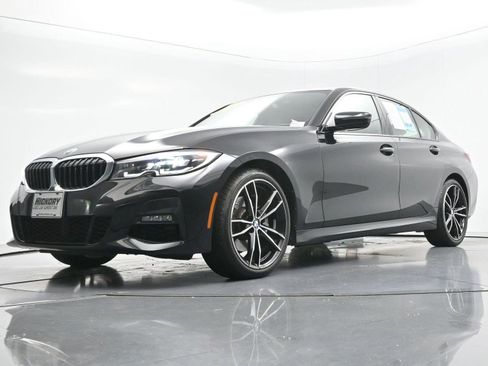 Used 2022 BMW 330i xDrive Sedan w/ M Sport Package AWD/4WD image 50