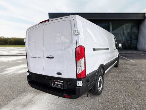 Used 2024 Ford Transit 250 Low Roof w/ Load Area Protection Package RWD image 4
