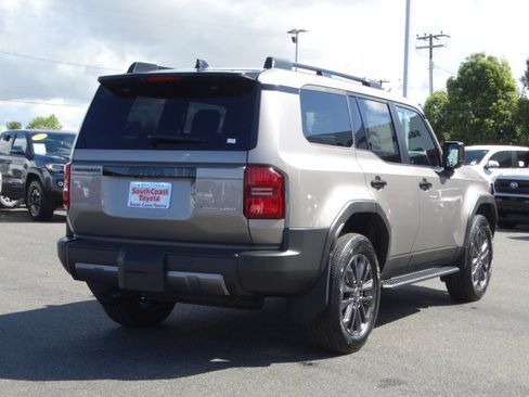 New 2026 Toyota Land Cruiser image 5