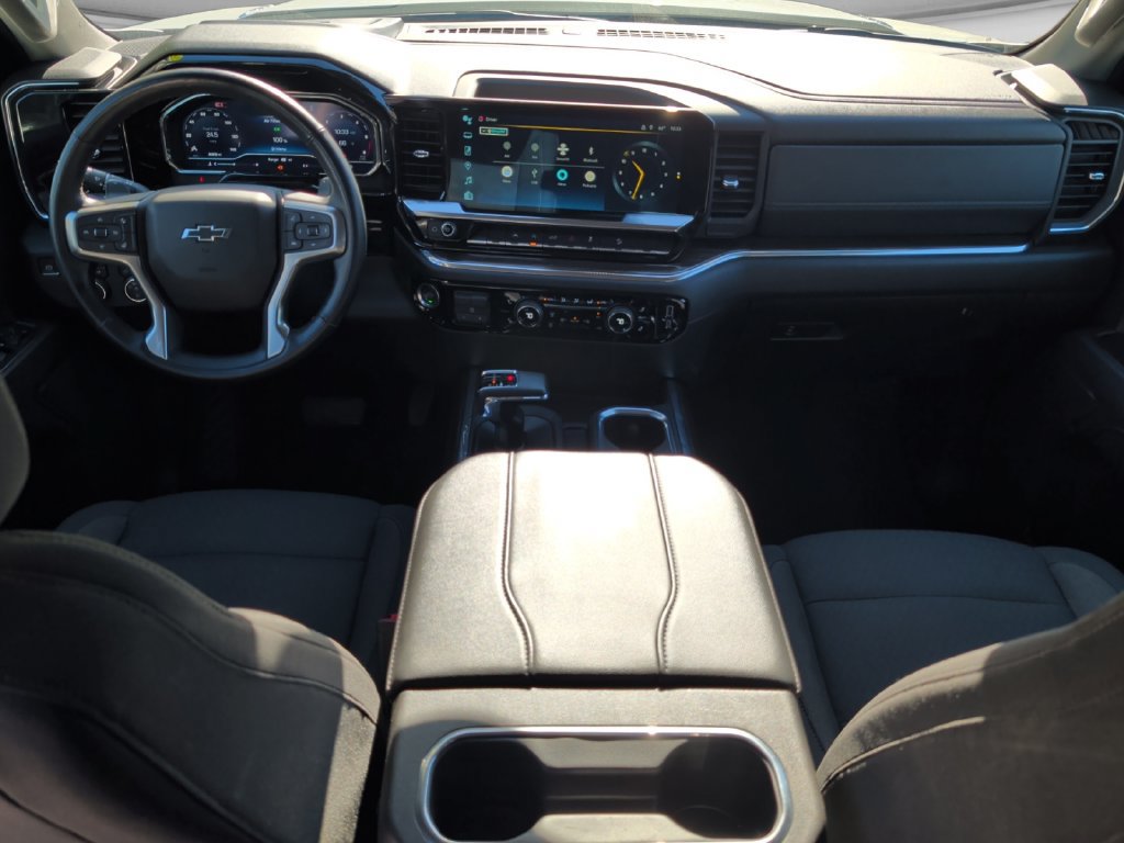 Used 2024 Chevrolet Silverado 1500 RST w/ Z71 Off-Road Package AWD/4WD image 18