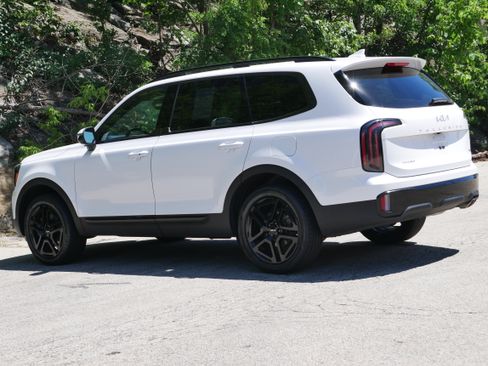 Certified 2024 Kia Telluride EX X-Line AWD/4WD image 4