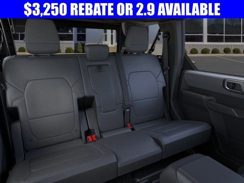 New 2025 Ford Bronco Big Bend w/ Black Diamond Package image 11