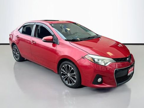 Used 2014 Toyota Corolla S FWD image 3
