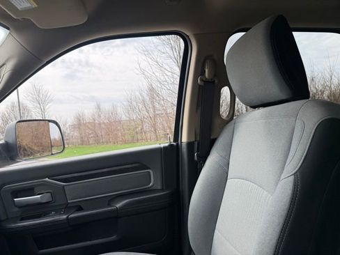 Used 2020 RAM 2500 Big Horn image 29