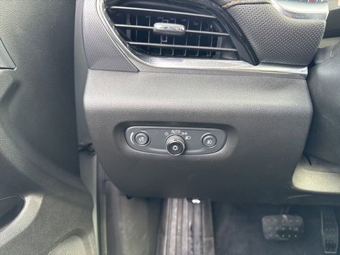 Used 2020 Chevrolet Traverse Premier w/ Redline Edition image 22