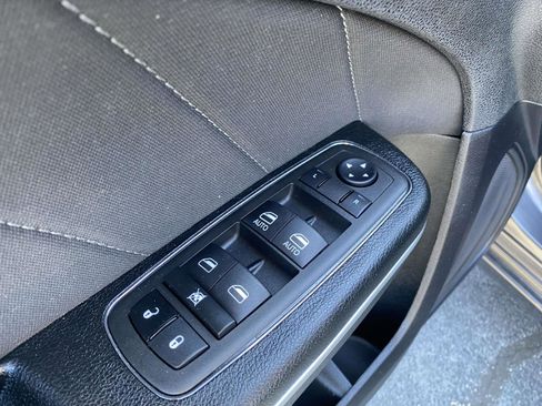 Used 2023 Dodge Charger SXT w/ Cold Weather Package RWD image 19