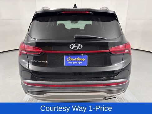 Used 2023 Hyundai Santa Fe SEL FWD image 11