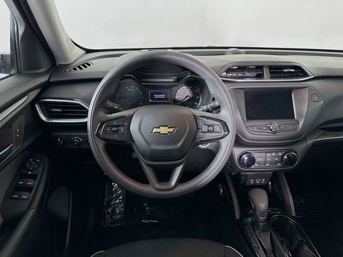 Used 2023 Chevrolet TrailBlazer LT image 28