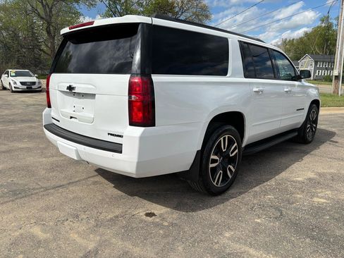 Used 2019 Chevrolet Suburban Premier w/ RST 6.2L Performance Edition AWD/4WD image 5