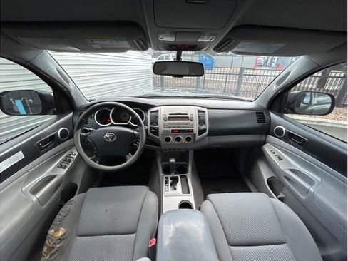 Used 2011 Toyota Tacoma 4x4 Double Cab image 15