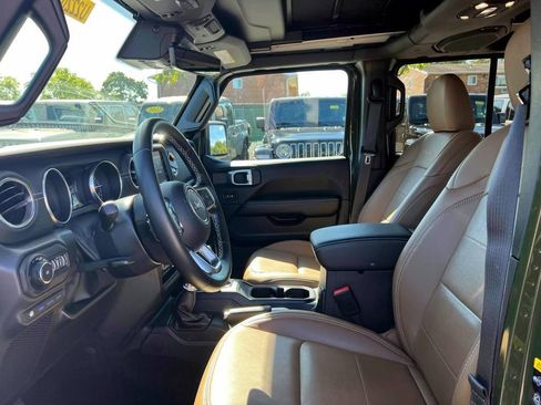 Used 2022 Jeep Wrangler Unlimited Sahara 4xe w/ Safety Group image 15