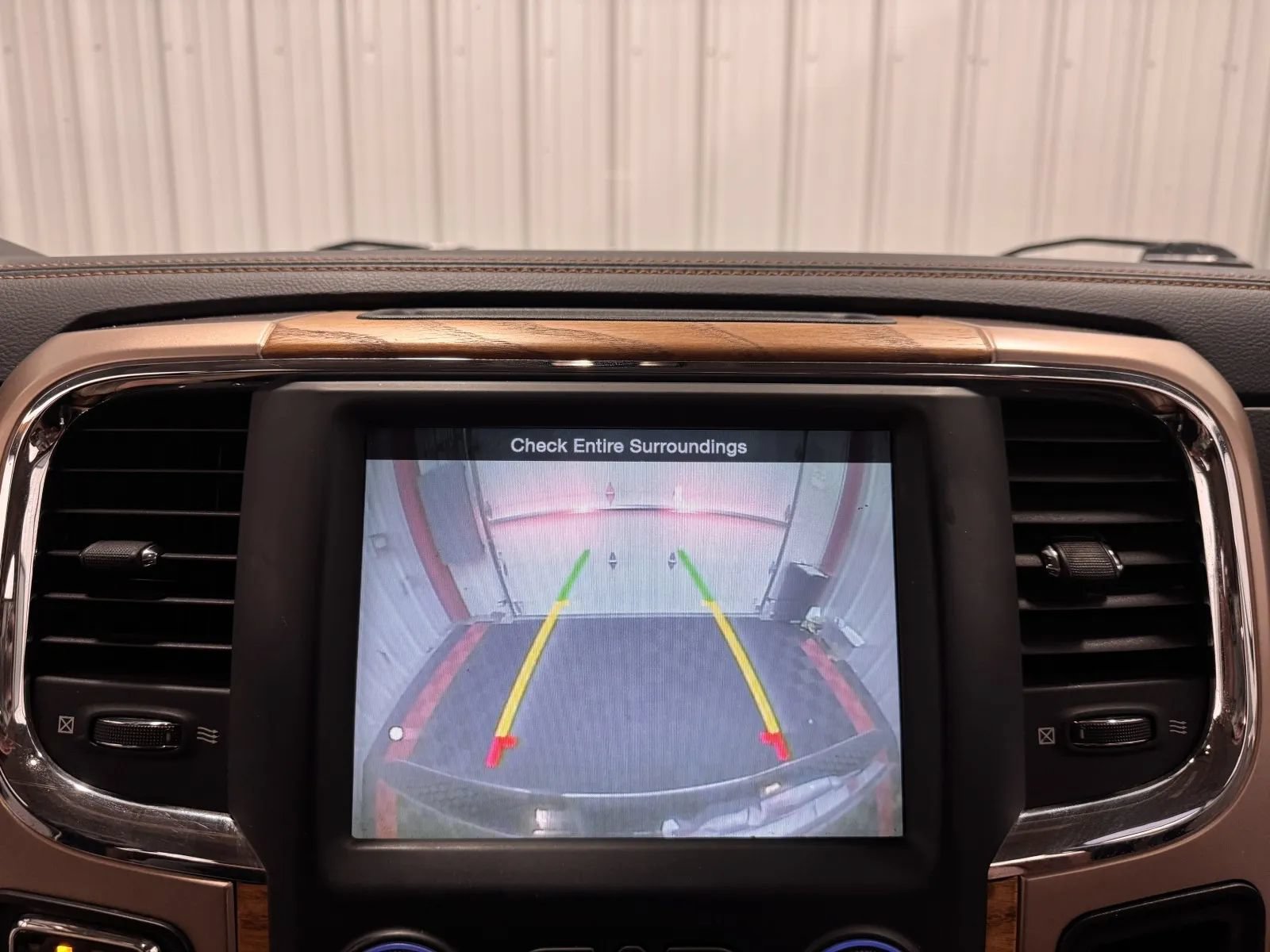 Used 2013 RAM 1500 Laramie Longhorn w/ Convenience Group AWD/4WD image 32