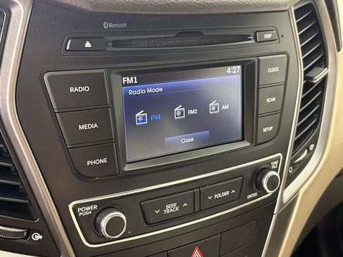 Used 2018 Hyundai Santa Fe Sport FWD image 19