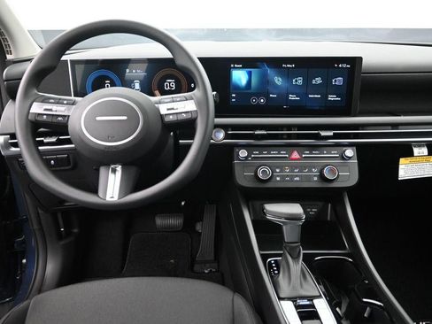 New 2026 Hyundai Tucson SE FWD image 11