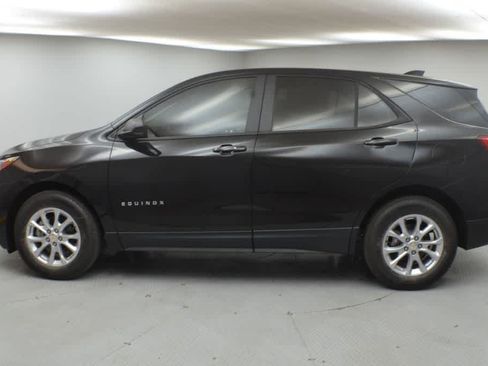 Used 2020 Chevrolet Equinox LS FWD image 7