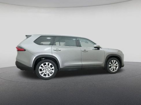 New 2026 Toyota Grand Highlander Limited image 26