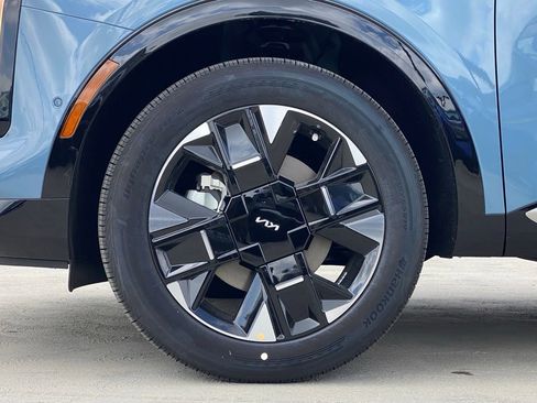 New 2026 Kia Sportage SX Prestige AWD/4WD image 11