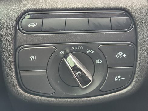 Used 2019 INFINITI QX50 Luxe w/ Navigation Package image 26