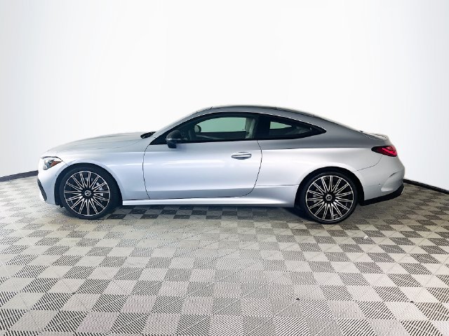 New 2026 Mercedes-Benz CLE 450 4MATIC Coupe image 4