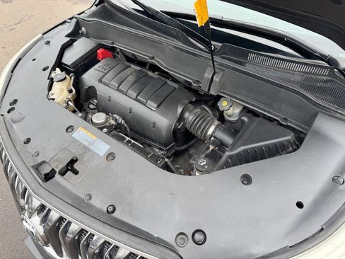 Used 2014 Buick Enclave Leather image 25