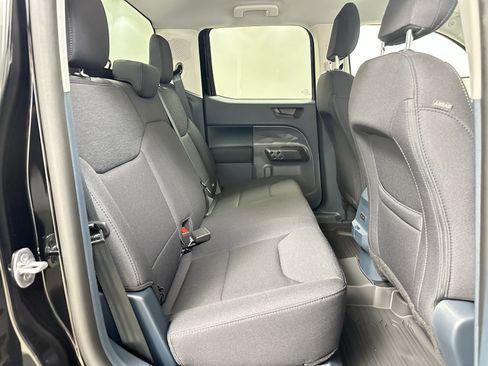 New 2025 Ford Maverick XL image 18