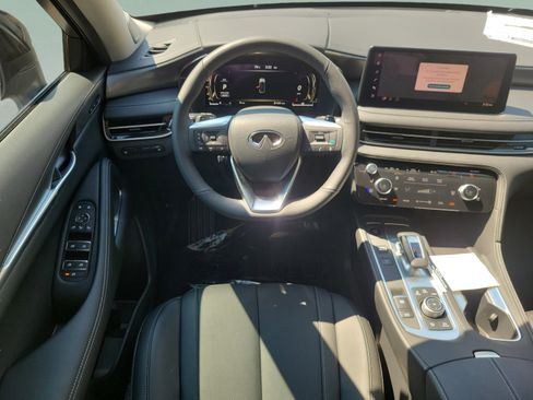 Certified 2026 INFINITI QX60 Luxe w/ Cargo Package AWD/4WD image 13
