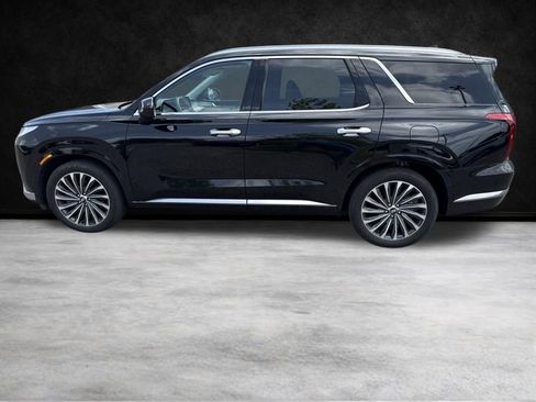 Used 2024 Hyundai Palisade Calligraphy FWD image 9