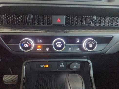 Certified 2024 Honda CR-V LX image 38