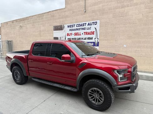 Used 2019 Ford F150 Raptor w/ Equipment Group 802A Luxury image 2