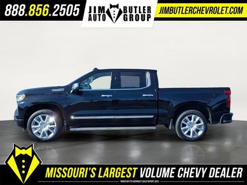 Used 2024 Chevrolet Silverado 1500 High Country w/ High Country Premium Package image 2
