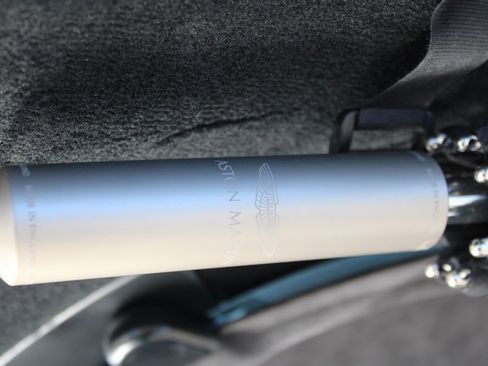 Used 2020 Aston Martin V8 Vantage Coupe image 43