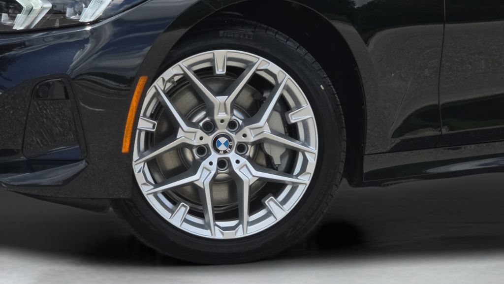 New 2026 BMW 330i Sedan w/ Premium Package RWD image 26