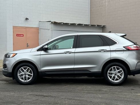 Certified 2023 Ford Edge SEL image 7
