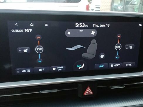 Used 2024 Hyundai Ioniq 6 SE RWD image 20