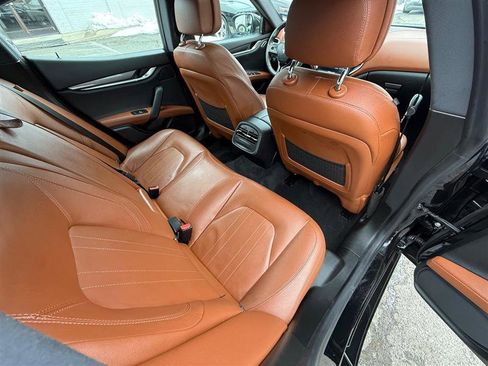 Used 2019 Maserati Ghibli image 28