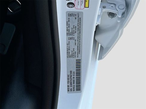 Used 2023 RAM 1500 Big Horn image 29