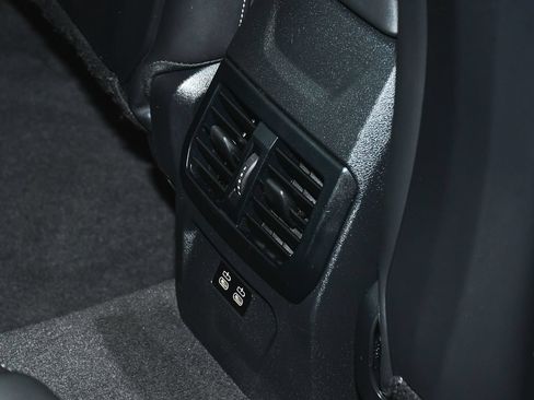 Used 2026 BMW 228i xDrive AWD/4WD image 46